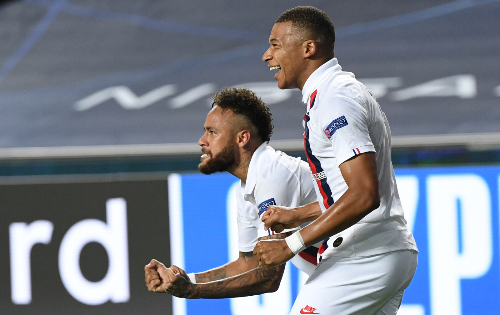 Kèo C1 là gì? Kinh nghiệm soi kèo Champions League chuẩn xác nhất TOPSHOT-FBL-EUR-C1-ATALANTA-PSG
