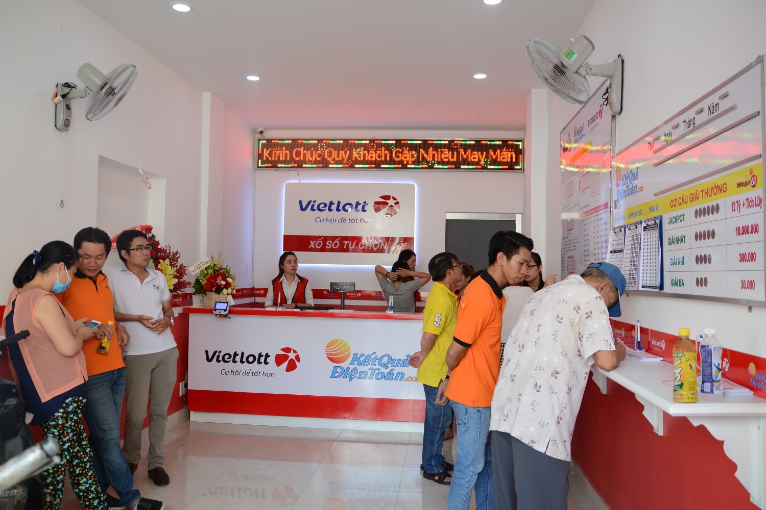 Vietlott Minh Chính – Địa chỉ mua vé số điện toán uy tín và hợp pháp Vietlott Minh Chính – Địa chỉ mua vé số điện toán uy tín và hợp pháp